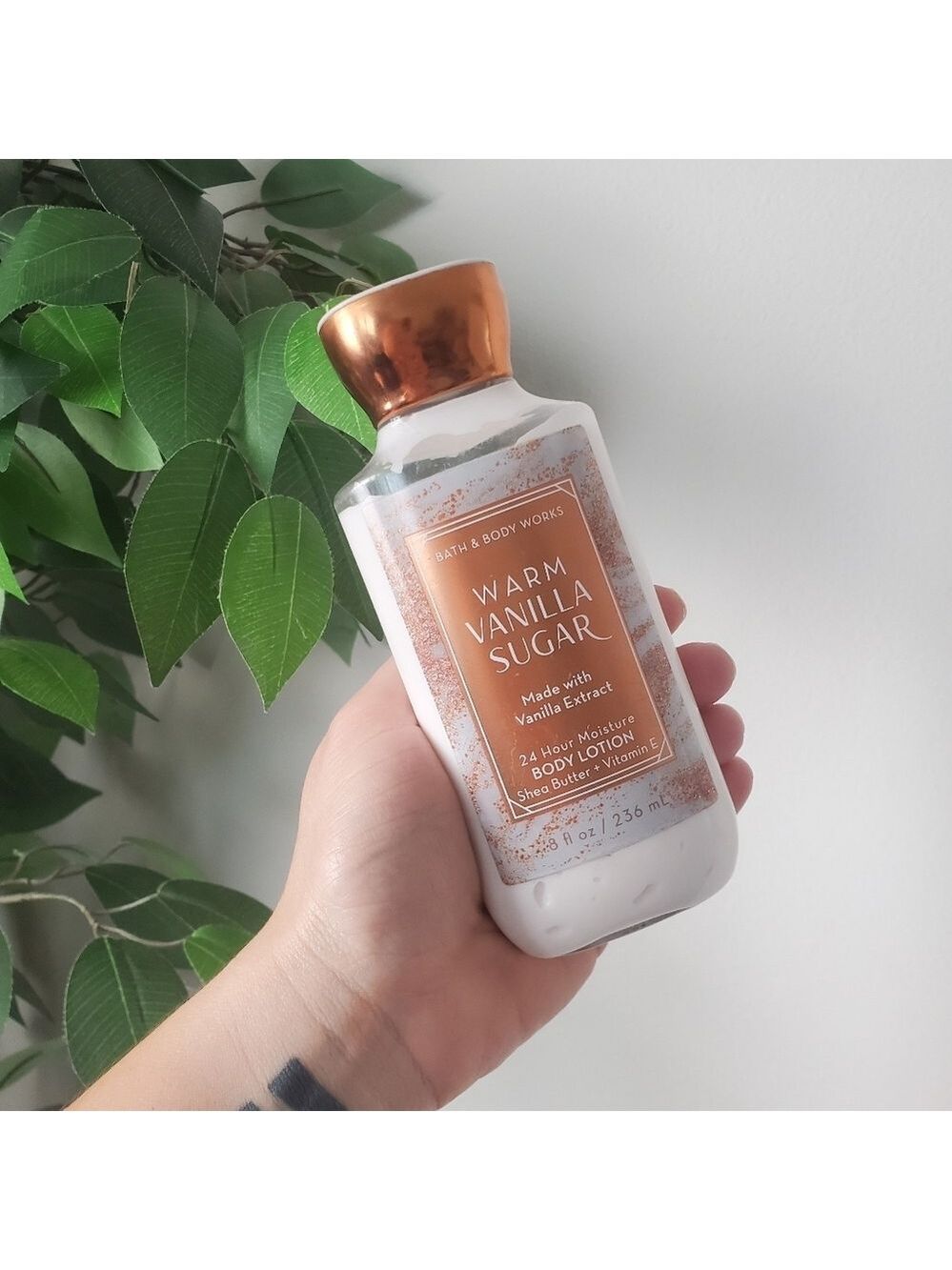Bath & Body Works Warm Vanilla Sugar Body Lotion 8oz Sandalwood